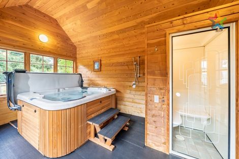 Photo of property in 7 Hinau Street, Woburn, Lower Hutt, 5010