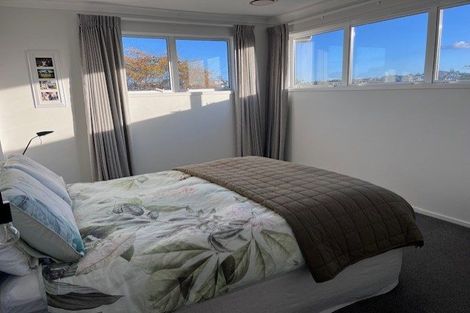Photo of property in 9 Tahapa Crescent, Meadowbank, Auckland, 1072