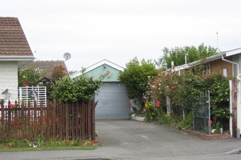 Photo of property in 3 Cowper Place, Avondale, Christchurch, 8061