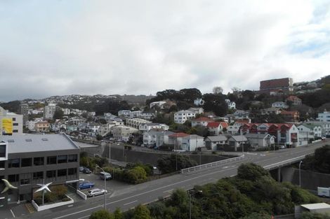 Photo of property in St Peters Apartments, 6e/192 Willis Street, Te Aro, Wellington, 6011