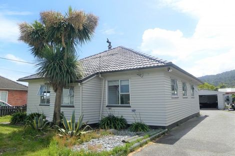 Photo of property in 7 Kerr Avenue, Cobden, Greymouth, 7802