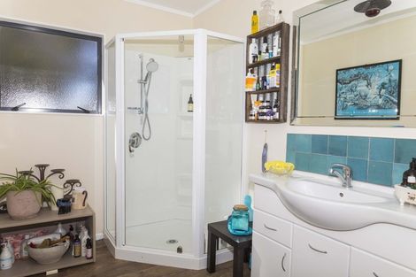 Photo of property in 268 Smith Road, Dannevirke, 4978