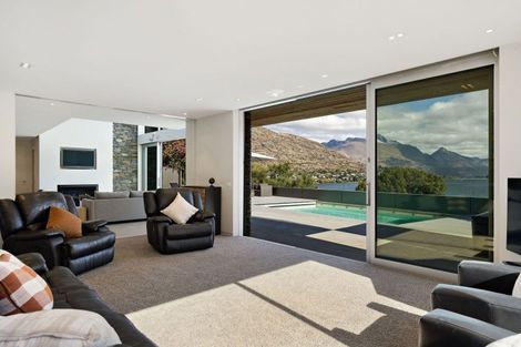 Photo of property in 9 Stewart Street, Frankton, Queenstown, 9300