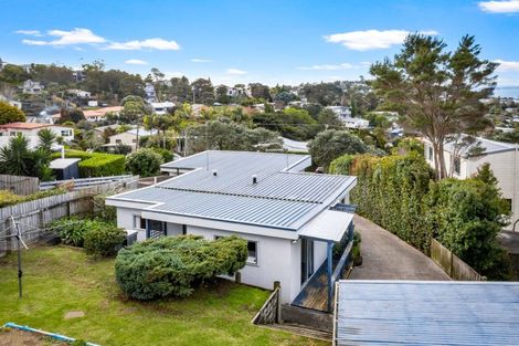 Photo of property in 53 Elliston Crescent, Stanmore Bay, Whangaparaoa, 0932