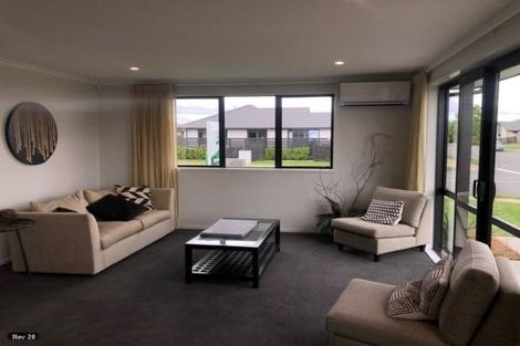 Photo of property in 17 Te Ranga Memorial Drive, Pyes Pa, Tauranga, 3112