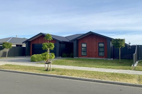 Photo of property in 24 Hunter Drive, Awatoto, Napier, 4110