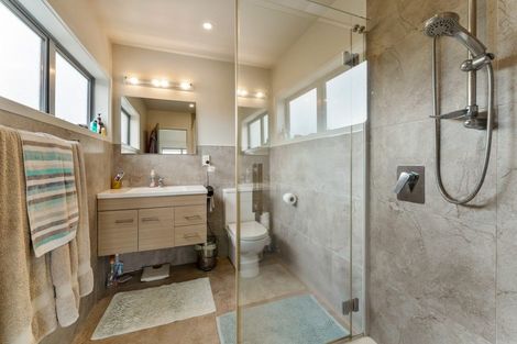 Photo of property in 56 Paetawa Road, Peka Peka, Waikanae, 5391