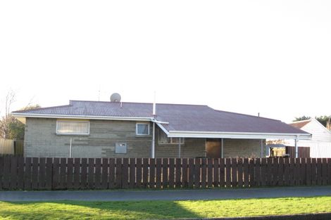 Photo of property in 2/102 Panton Street, Appleby, Invercargill, 9812