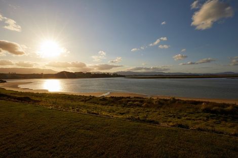 Photo of property in 41a Pahoia Beach Road, Whakamarama, Tauranga, 3172