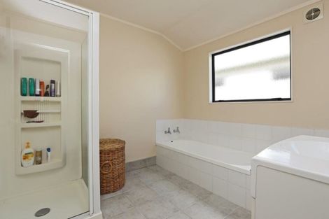 Photo of property in 709 Saint Aubyn Street West, Saint Leonards, Hastings, 4120