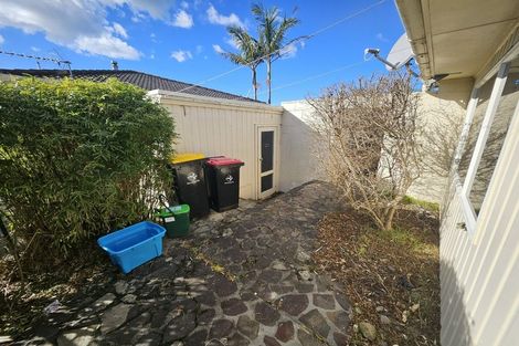 Photo of property in 3/1004 Papamoa Beach Road, Papamoa Beach, Papamoa, 3118