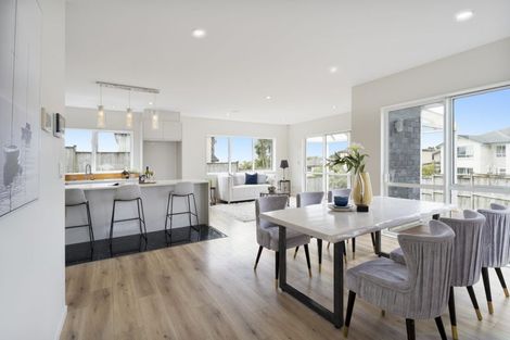 Photo of property in 79 San Valentino Drive, Henderson, Auckland, 0612