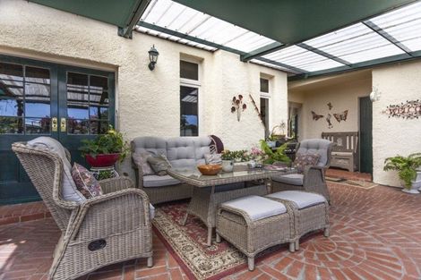 Photo of property in 42 Awamoa Road, Holmes Hill, Oamaru, 9401