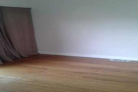 Photo of property in 2 Valley Road, Hikurangi, 0114