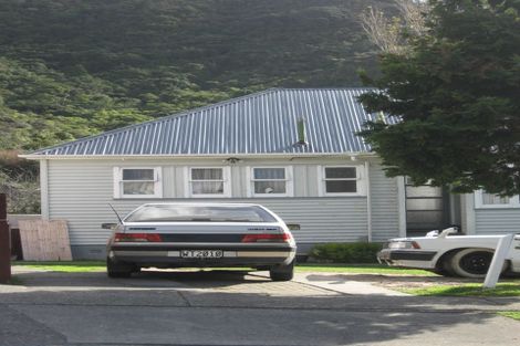 Photo of property in 44 Judd Crescent, Naenae, Lower Hutt, 5011