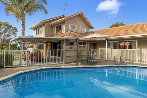 Photo of property in 11 Hinton Place, Pyes Pa, Tauranga, 3112