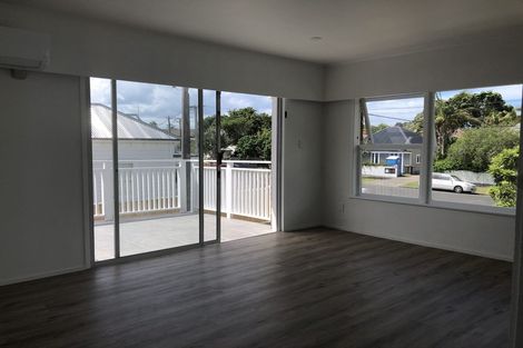 Photo of property in 1/175 Victoria Road, Devonport, Auckland, 0624