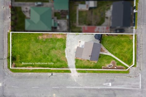 Photo of property in 6 Smith Street, Waimate, 7924