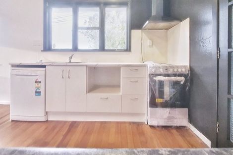 Photo of property in 75 Forest Hill Road, Henderson, Auckland, 0612