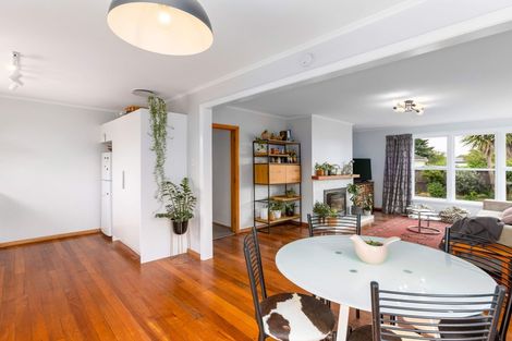 Photo of property in 36 Oakland Street, Northcote, Christchurch, 8052