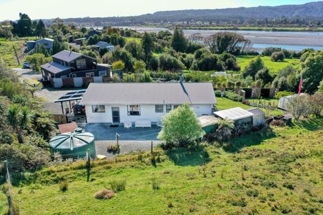 Photo of property in 2 Back Creek Road, Ruatapu, Hokitika, 7883