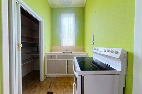 Photo of property in 47 Tawa Street, Gonville, Whanganui, 4501
