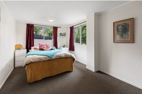 Photo of property in 2 Leander Road, Bayswater, Auckland, 0622