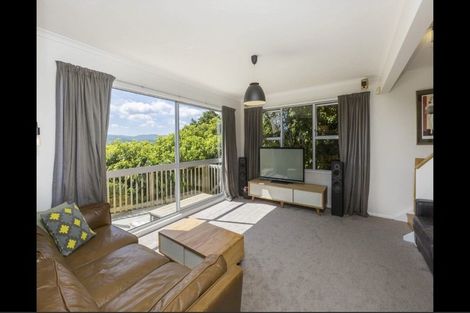 Photo of property in 4f Banksia Grove, Maungaraki, Lower Hutt, 5010