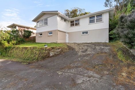 Photo of property in 4 Branscombe Street, Johnsonville, Wellington, 6037