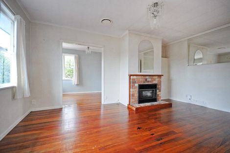 Photo of property in 3 Wood Avenue, Howick, Auckland, 2014