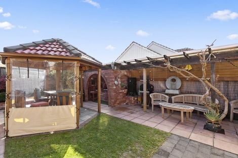 Photo of property in 93 Waiwhetu Road, Waterloo, Lower Hutt, 5011