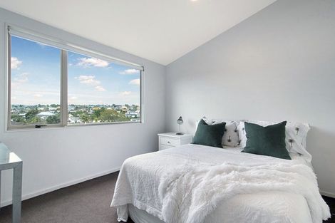 Photo of property in 21 Hendrika Court, Hobsonville, Auckland, 0618