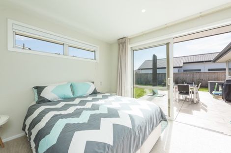 Photo of property in 6 Harold Place, Stoke, Nelson, 7011