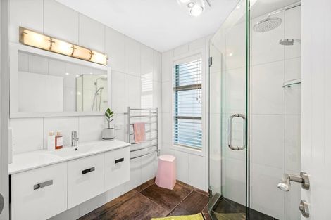 Photo of property in 15 Hunt Place, Albert Town, Wanaka, 9305