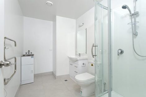 Photo of property in 8/26 Railway Street West, Papakura, 2110