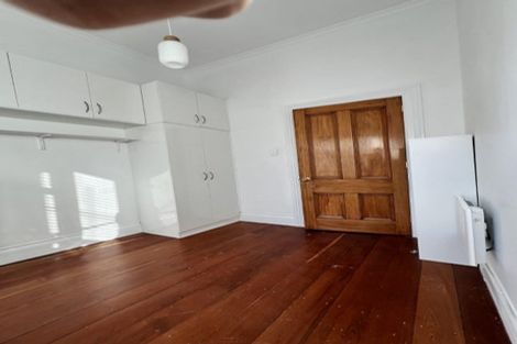 Photo of property in 55 Wright Street, Mount Cook, Wellington, 6021