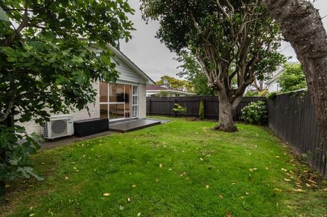 Photo of property in 51c Ludlam Crescent, Woburn, Lower Hutt, 5010