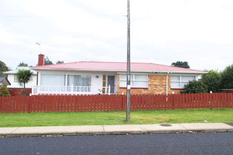 Photo of property in 37 Wedgwood Avenue, Mangere East, Auckland, 2024