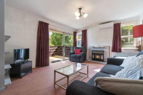 Photo of property in 93 Sabulite Road, Kelston, Auckland, 0602