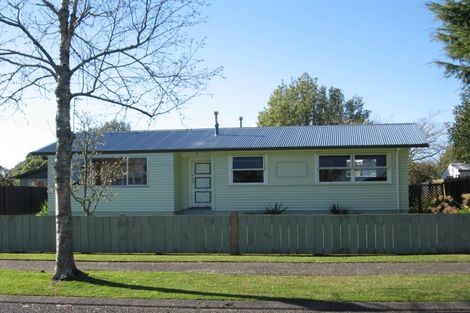 Photo of property in 44 Fairview Street, Fairview Downs, Hamilton, 3214