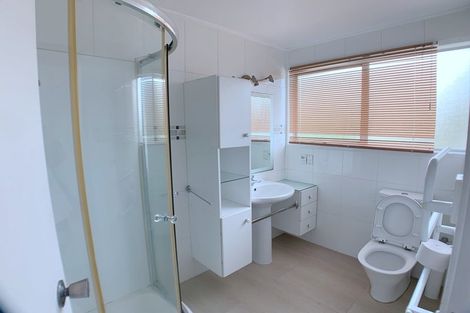 Photo of property in 385 Bucklands Beach Road, Bucklands Beach, Auckland, 2012