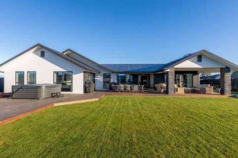 Photo of property in 8 Southdown Place, Kirwee, 7571