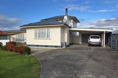 Photo of property in 212 Park Road South, Akina, Hastings, 4122