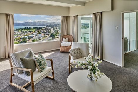 Photo of property in 58 Kiriwai Road, Paremata, Porirua, 5024