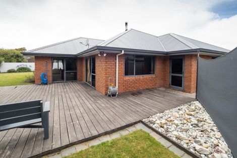 Photo of property in 3 Hight Place, Tinwald, Ashburton, 7700