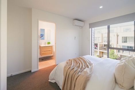 Photo of property in 15 Falcon Crescent, Hobsonville, Auckland, 0618