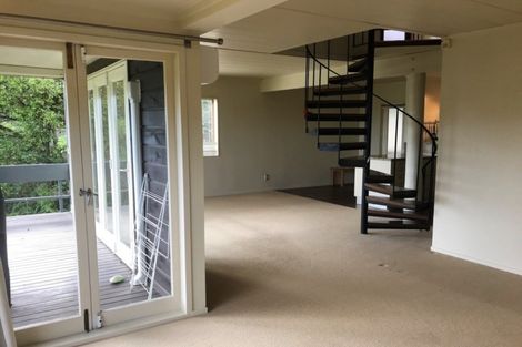 Photo of property in 1/39 Brigantine Drive, Beach Haven, Auckland, 0626