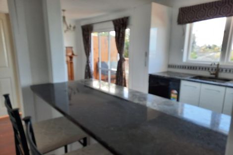 Photo of property in 321 Glenfield Road, Glenfield, Auckland, 0629