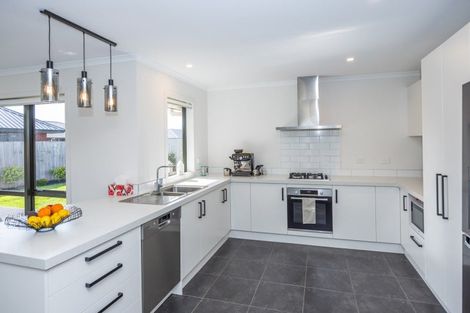 Photo of property in 12 Kourataki Road, Baverstock, Hamilton, 3200