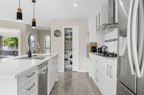 Photo of property in 16 Cole Thomas Place, Huntington, Hamilton, 3210